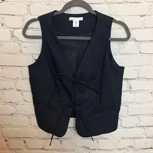 Sincerely Jules Navy Front Tie Vest size Medium